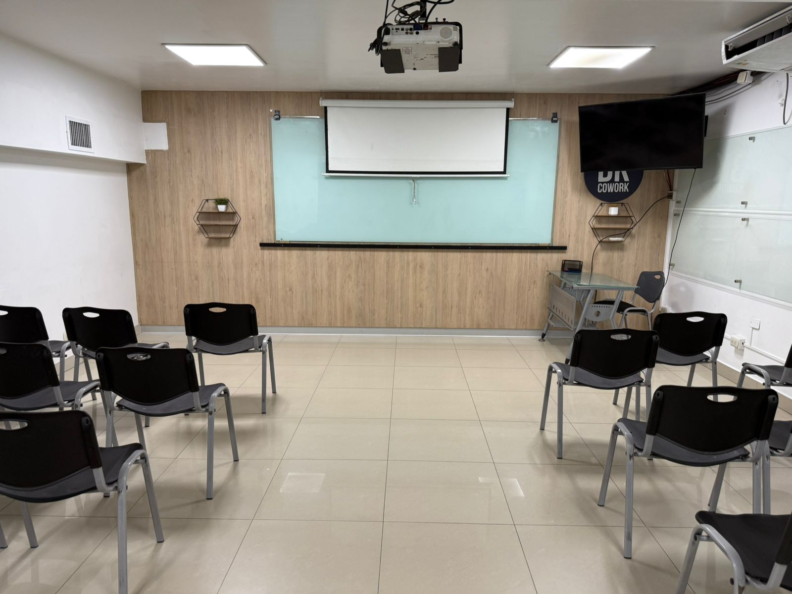 Sala A de Cowork Café